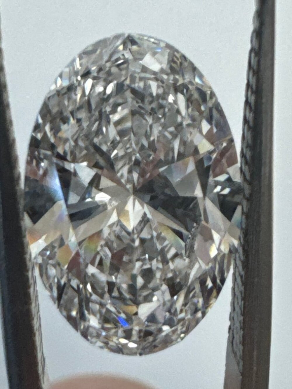 Loose 4.29 Oval Lab Grown Diamond